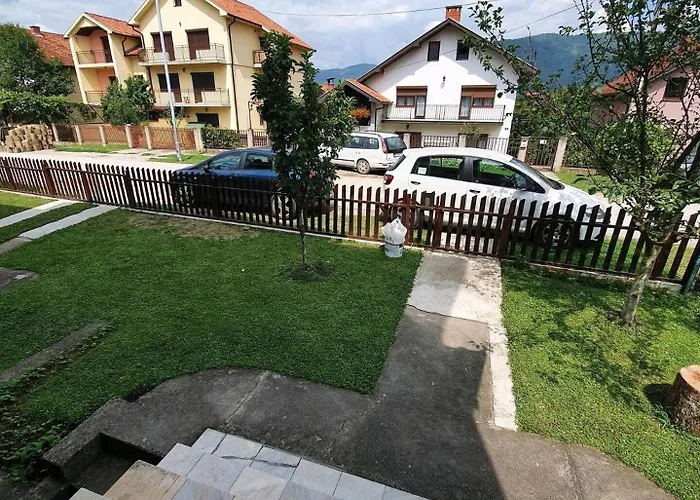 D&s With Barbicue Апартаменты Баина-Башта